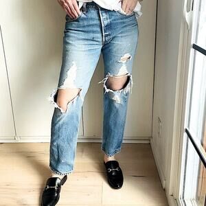 VTG Y2K Levi's 501 Jeans Size 30 W Distressed MED Wash Thrashed Destroyed Denim